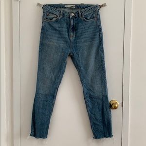 Topshop Light Wash Boyfriend Jeans with Frayed Hem